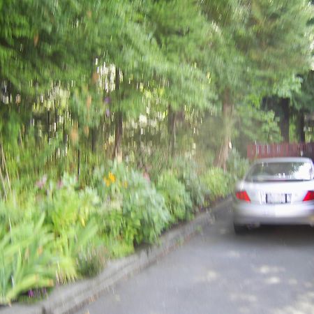 Garden House Hotel กูร์เตอเนย์ ภายนอก รูปภาพ